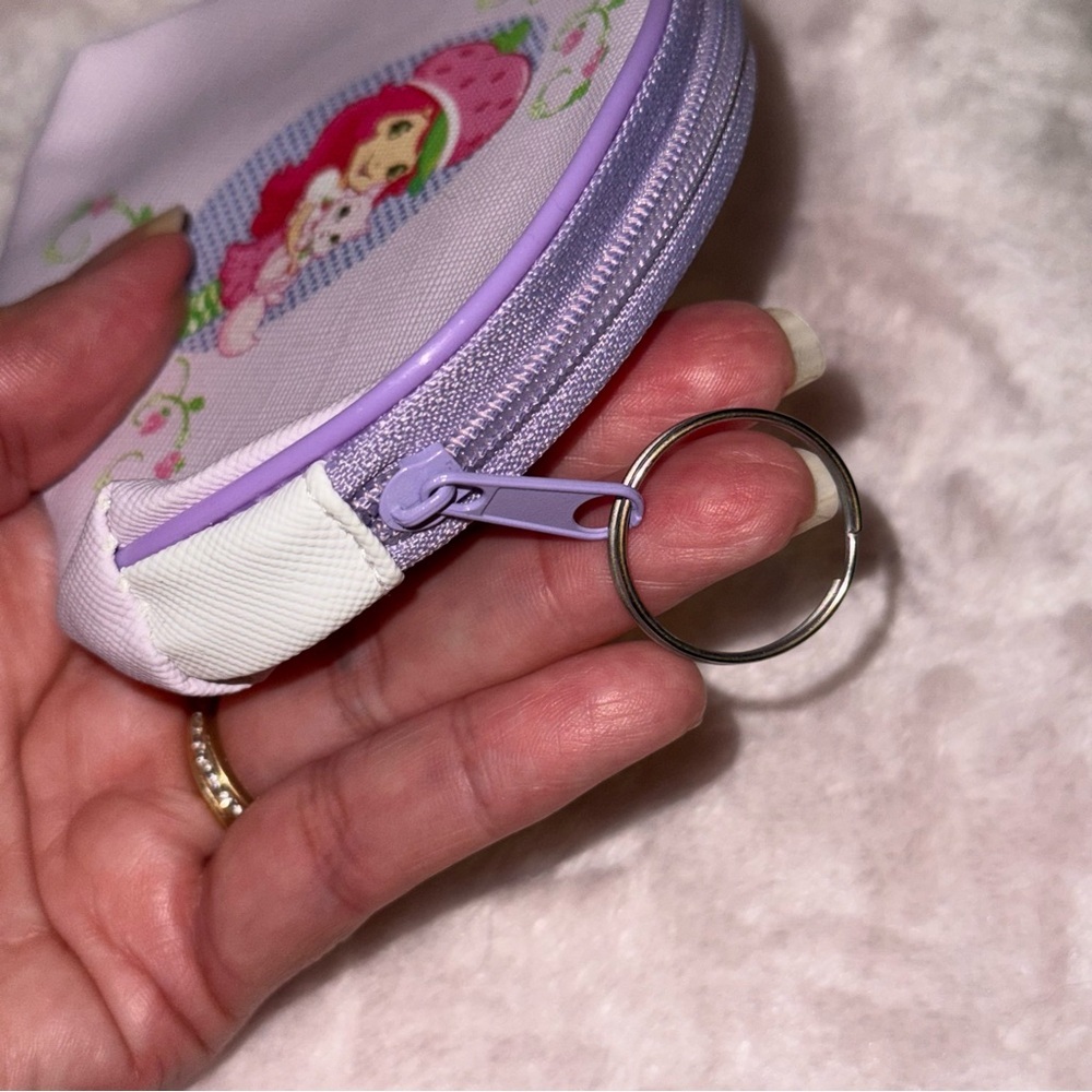 ✨✨5/$10✨✨ Strawberry Shortcake Mini Coin Purse Backpack Bag Pendant Keychain - Picture 3 of 8